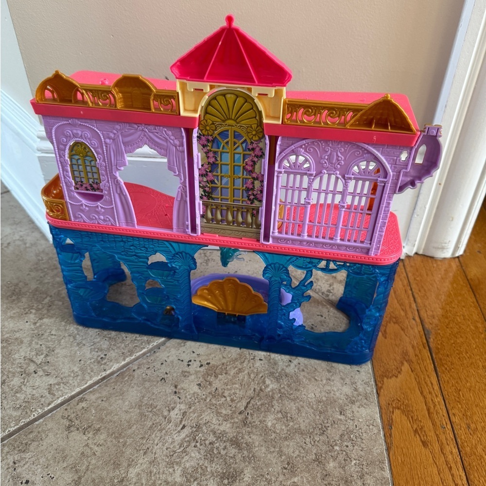 Disney Princess Toys Ariel’s Castle Pink and Blue Mermaid Castle Playset Girls - Picture 6 of 6